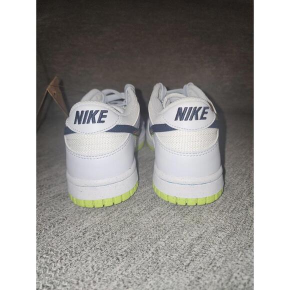 Nike Dunk Low 3D Swoosh Grey (GS) Size 5y - Picture 3 of 6